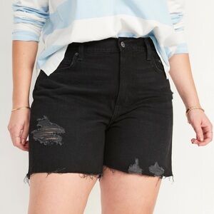 NWT Old Navy High-Waisted Slouchy Straight Ripped Cut-Off Black Shorts